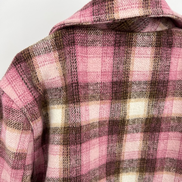 Old Navy girls plaid shacket - Picture 5 of 7